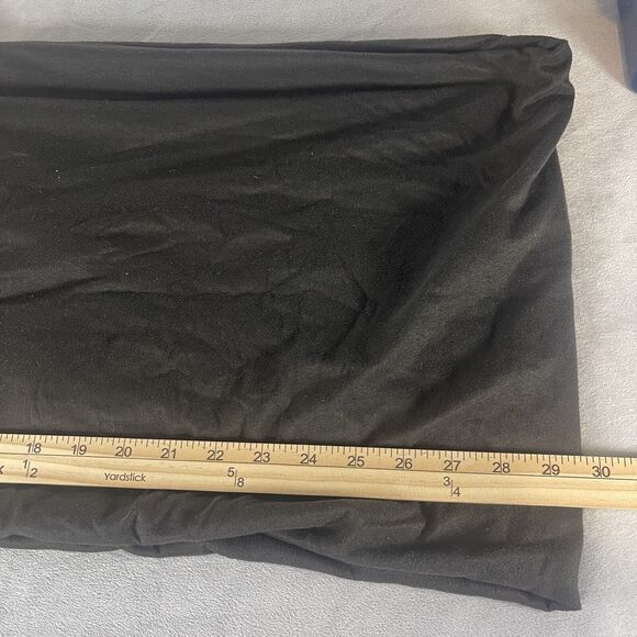 Beyond Yoga Women's Infinity Scarf Black With Pocket NWT Athletic Workout Gift - Picture 7 of 8